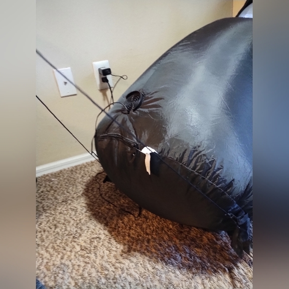 Halloween Witch Holding A Pumpkin Inflatable Spooky 37" - Picture 10 of 16